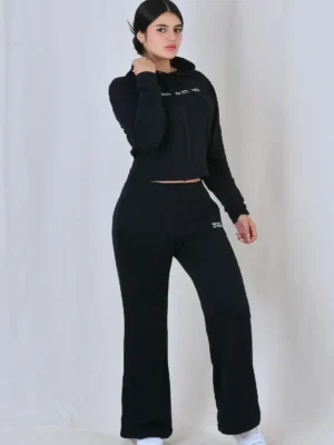 Conjunto para mujer unicolor negro, pantalon bota ancha, Klover